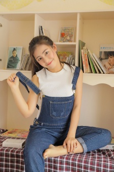 青田典子